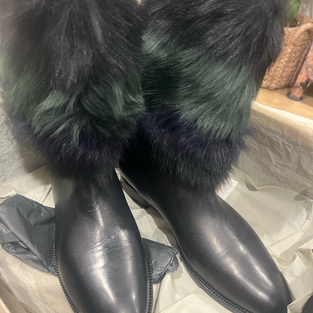Burberry leather and shearling boots 38.5